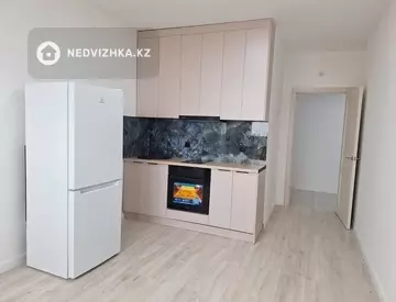 2-комнатная квартира, этаж 22 из 22, 44 м²