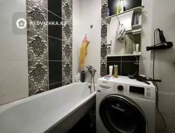 2-комнатная квартира, этаж 9 из 9, 56 м²