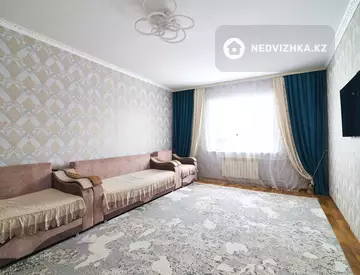 3-комнатная квартира, этаж 4 из 6, 80 м²