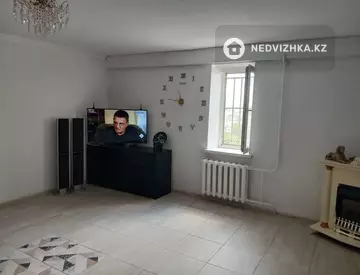 1-комнатная квартира, этаж 10 из 10, 47 м²