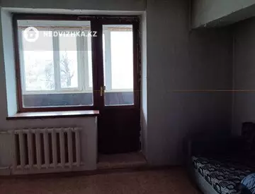 1-комнатная квартира, этаж 4 из 5, 35 м²