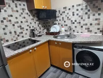 2-комнатная квартира, этаж 4 из 5, 50 м², на длительный срок