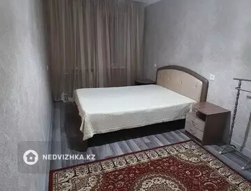 2-комнатная квартира, этаж 4 из 5, 50 м², на длительный срок