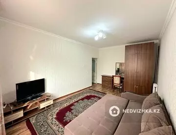 1-комнатная квартира, этаж 2 из 5, 38 м²
