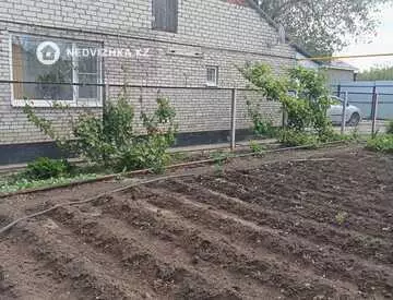 4-комнатный дом, 7 соток, 104 м²