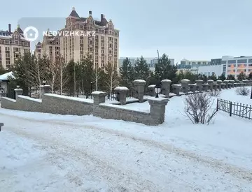 3-комнатная квартира, этаж 6 из 9, 85 м²