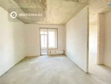 1-комнатная квартира, этаж 9 из 17, 40 м²