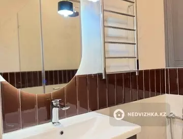 2-комнатная квартира, этаж 3 из 9, 43 м²