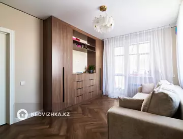 3-комнатная квартира, этаж 23 из 24, 78 м²