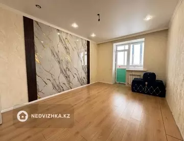 1-комнатная квартира, этаж 3 из 9, 41 м²