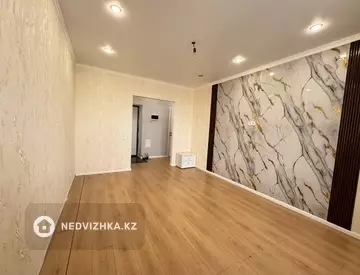 1-комнатная квартира, этаж 3 из 9, 41 м²