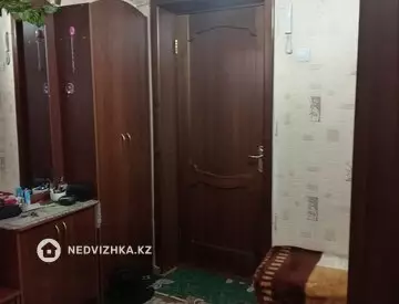 2-комнатная квартира, этаж 4 из 5, 50 м²