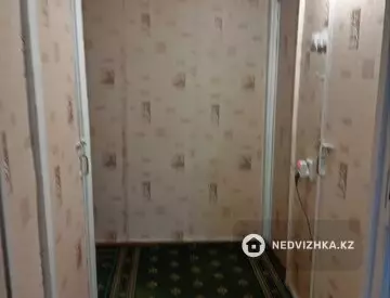 2-комнатная квартира, этаж 4 из 5, 50 м²