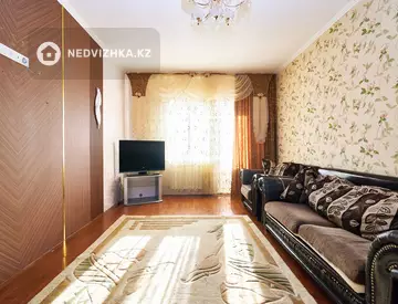2-комнатная квартира, этаж 4 из 7, 75 м²