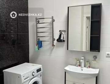 1-комнатная квартира, этаж 3 из 9, 53 м²