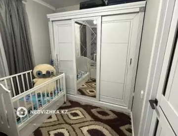 2-комнатная квартира, этаж 4 из 8, 43 м²