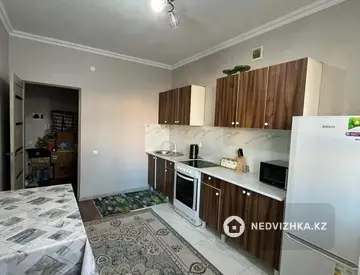 1-комнатная квартира, этаж 3 из 9, 38 м²