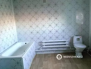 4-комнатная часть дома, 13 соток, 200 м²