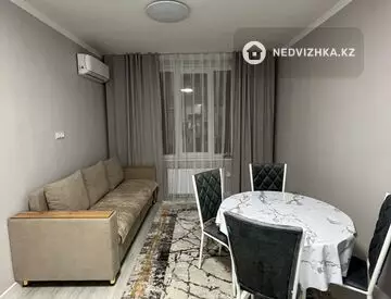 2-комнатная квартира, этаж 8 из 9, 42 м², на длительный срок