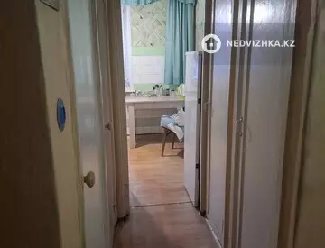 3-комнатная квартира, этаж 1 из 9, 54 м²