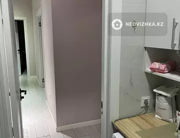 2-комнатная квартира, этаж 9 из 10, 64 м²