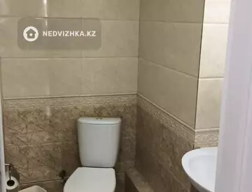 3-комнатная квартира, этаж 8 из 9, 83 м²