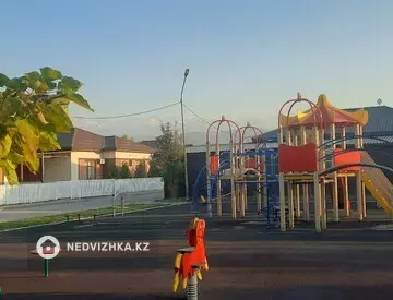 4-комнатный дом, 5.5 соток, 136 м²