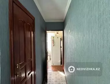 2-комнатная квартира, этаж 4 из 4, 46 м²