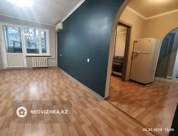 3-комнатная квартира, этаж 3 из 5, 60 м²