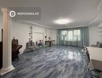 3-комнатная квартира, этаж 13 из 20, 120 м²