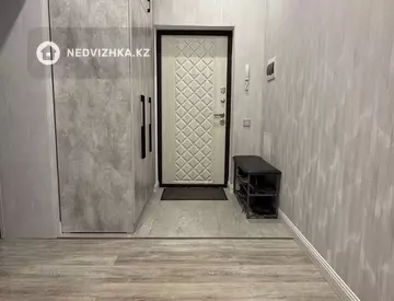 3-комнатная квартира, этаж 10 из 10, 76 м²