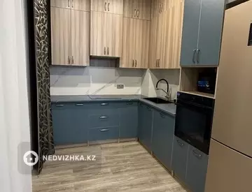 3-комнатная квартира, этаж 10 из 10, 76 м²