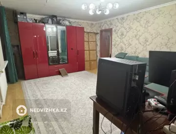 2-комнатная квартира, этаж 2 из 5, 52 м²