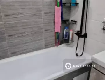 1-комнатная квартира, этаж 3 из 9, 40 м²