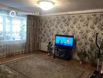 3-комнатная квартира, этаж 1 из 9, 87 м²