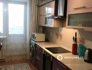 3-комнатная квартира, этаж 1 из 9, 87 м²