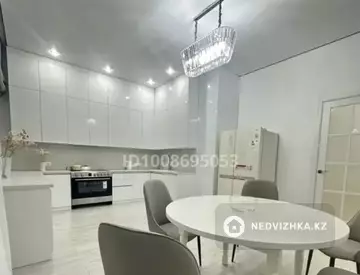 3-комнатная квартира, этаж 2 из 6, 136 м²