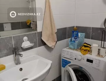 1-комнатная квартира, этаж 1 из 9, 43 м²