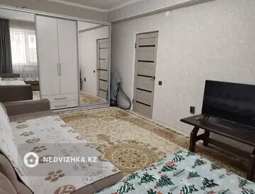 1-комнатная квартира, этаж 1 из 9, 43 м²