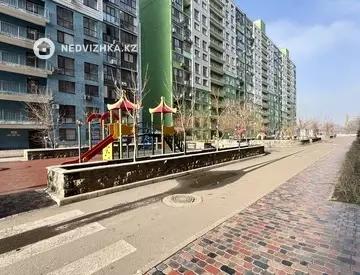 4-комнатная квартира, этаж 4 из 13, 95 м²