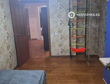 3-комнатная квартира, этаж 8 из 9, 65 м²