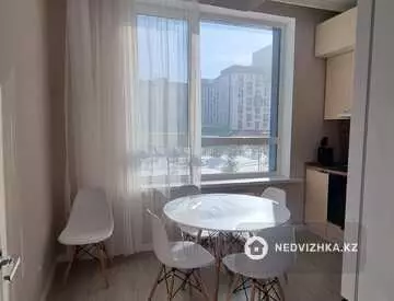 1-комнатная квартира, этаж 3 из 9, 45 м², На длительный срок