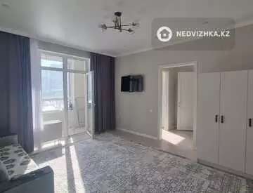 1-комнатная квартира, этаж 3 из 9, 45 м², На длительный срок