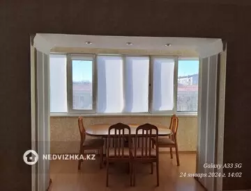 1-комнатная квартира, этаж 2 из 5, 51 м², на длительный срок