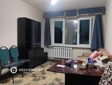 2-комнатная квартира, этаж 1 из 5, 45 м², на длительный срок