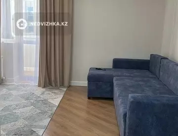 2-комнатная квартира, этаж 8 из 9, 50 м², на длительный срок