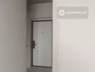 2-комнатная квартира, этаж 6 из 9, 38 м²