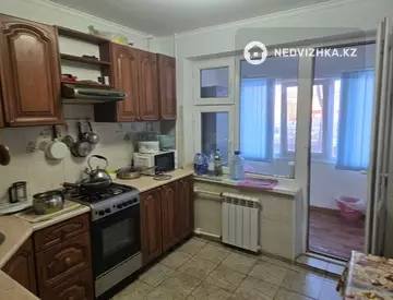 4-комнатная квартира, этаж 1 из 5, 92 м²