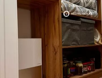 3-комнатная квартира, этаж 3 из 9, 99 м²