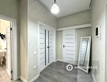 1-комнатная квартира, этаж 11 из 12, 48 м²